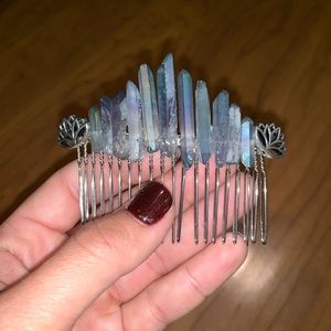 Raw quartz crown hair comb